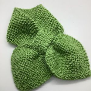 Hand Knit child’s cross tie scarf bow.NEW sold in my retail store.